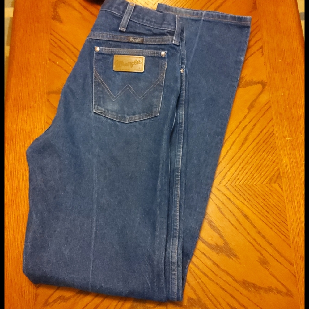 Mens Wranglers, sz 33x36, 13MWZ